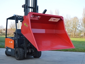 Loading bucket (fork carriage mounted)